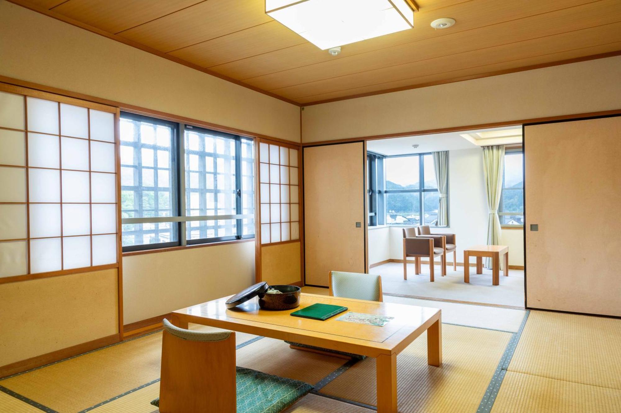 Suizansou Hotel Toyooka  Exterior photo