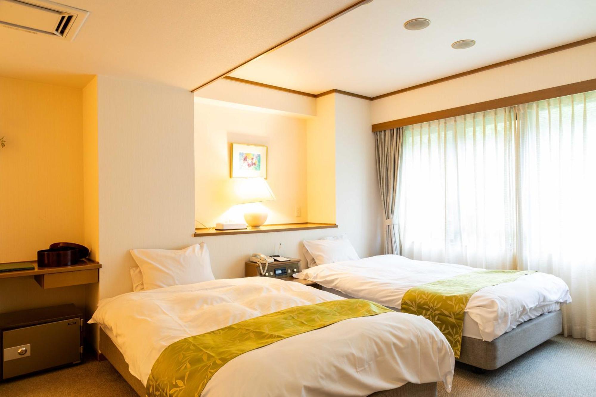 Suizansou Hotel Toyooka  Exterior photo